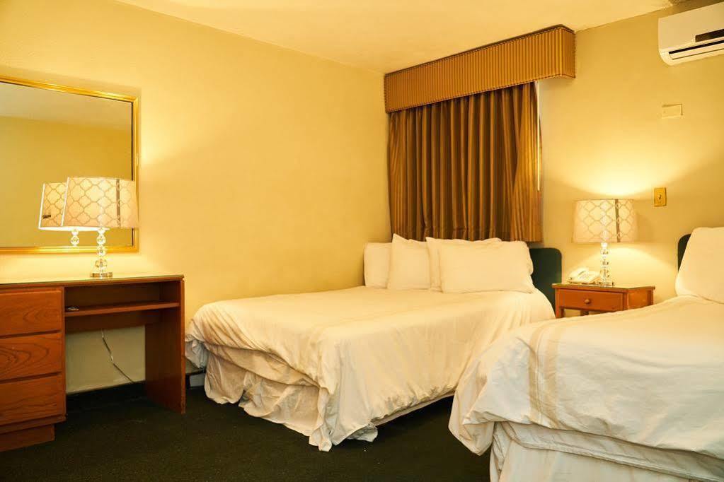 Hotel Del Norte เม็กซิกาลิ ภายนอก รูปภาพ